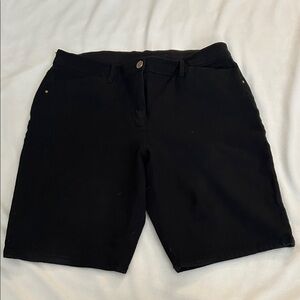 Chico’s Women Stretch Bermuda Shorts Sz 1